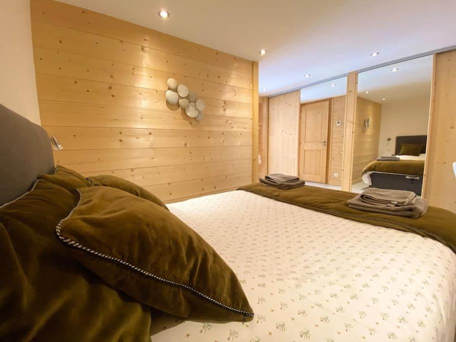 Androsace Appartement Dans Chalet Bois Avec Jacuzzi Privatif Terrasse Et Vue Montagne Les Villards-sur-Thônes Exteriér fotografie